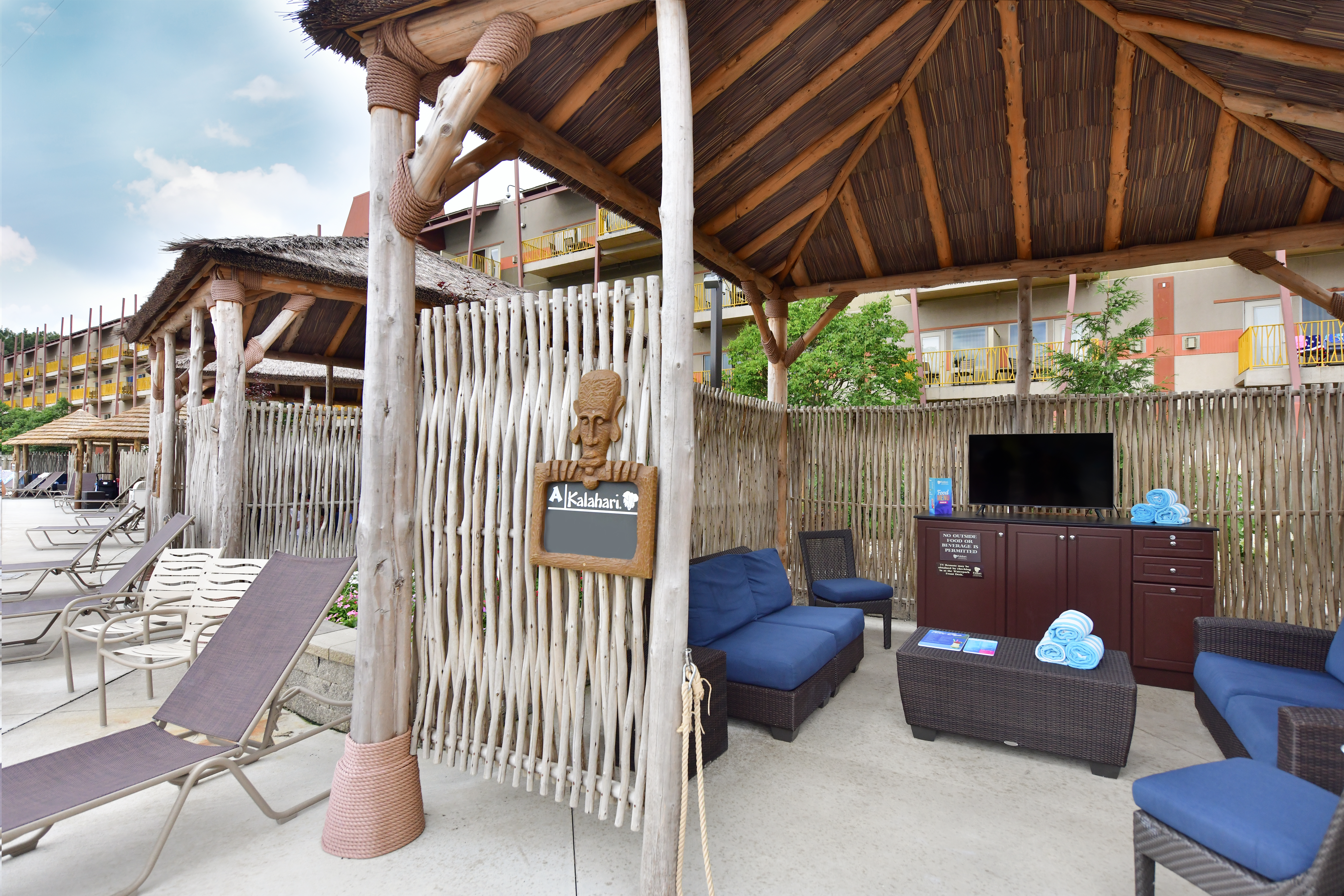 Looking into the Outdoor Bungalows