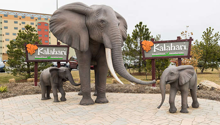 Mom and her baby elephants, the statues outside kalahari resort and conventions