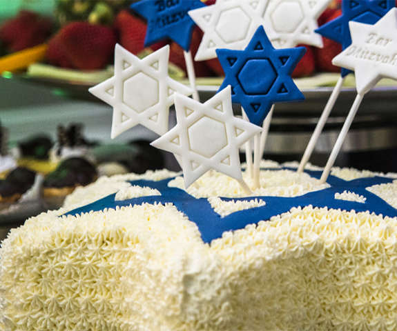 a cake for someone bat mitzvah
