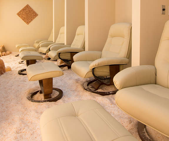 A himalayan salt halotherapy room