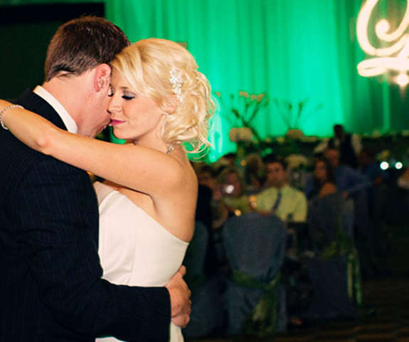 bride and groom having their first dance