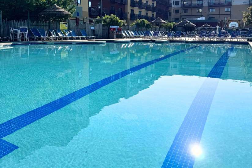 Wisconsin State Pool Lap Pool | Wisconsin Dells, WI | Wisconsin Dells, WI | Kalahari Resorts ...