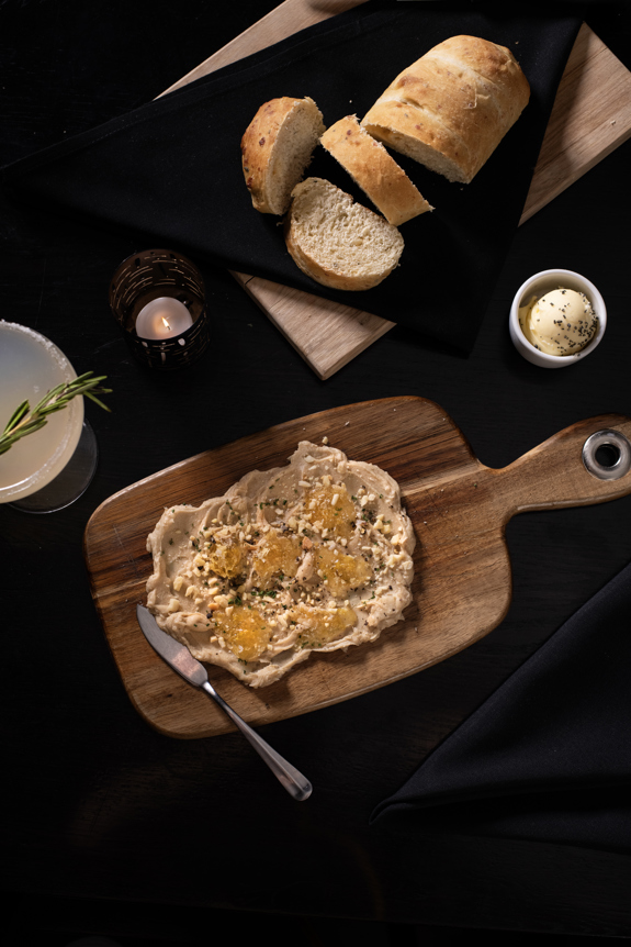 butter board with bread